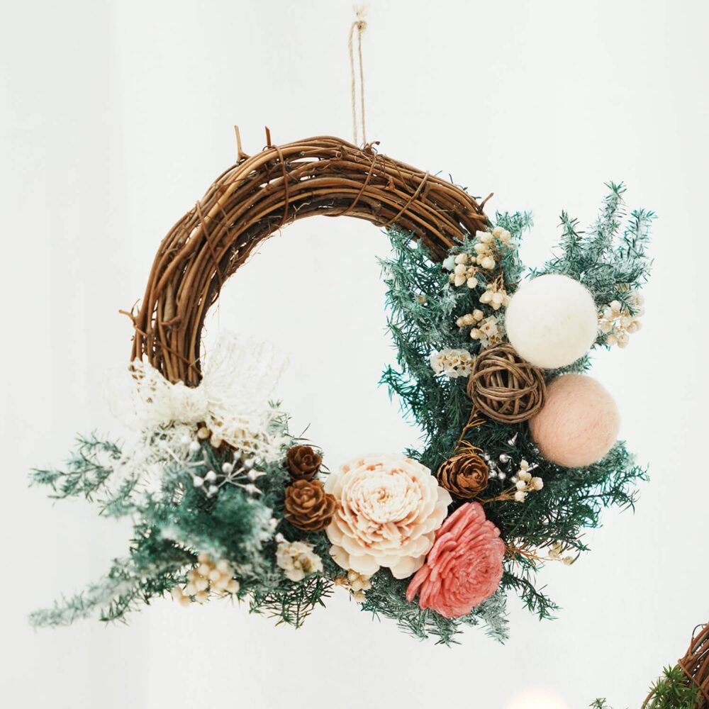 1731303969BfwhN 球毬花圈