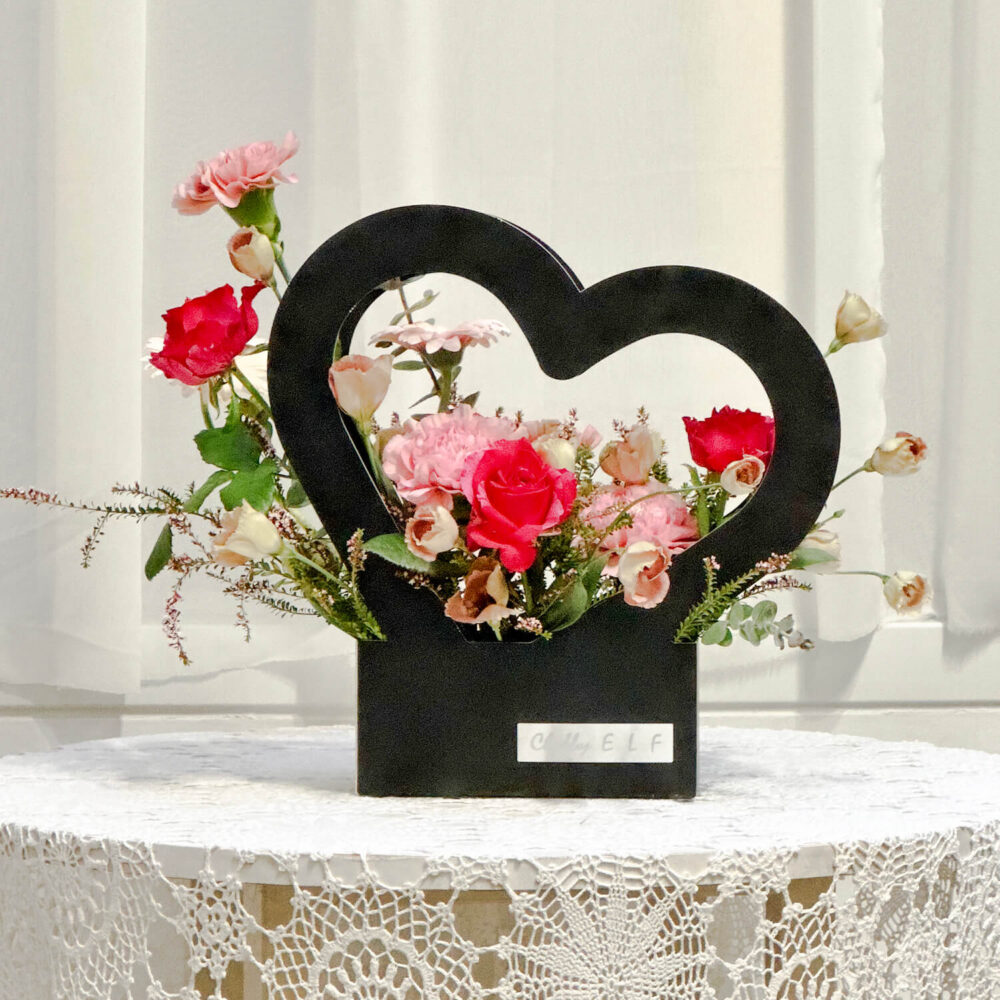 感恩的心 鮮花提籃 |完售|