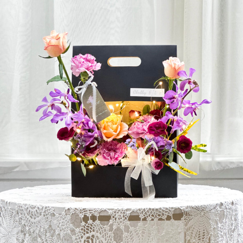 弗蕾婭 燈串鮮花提籃