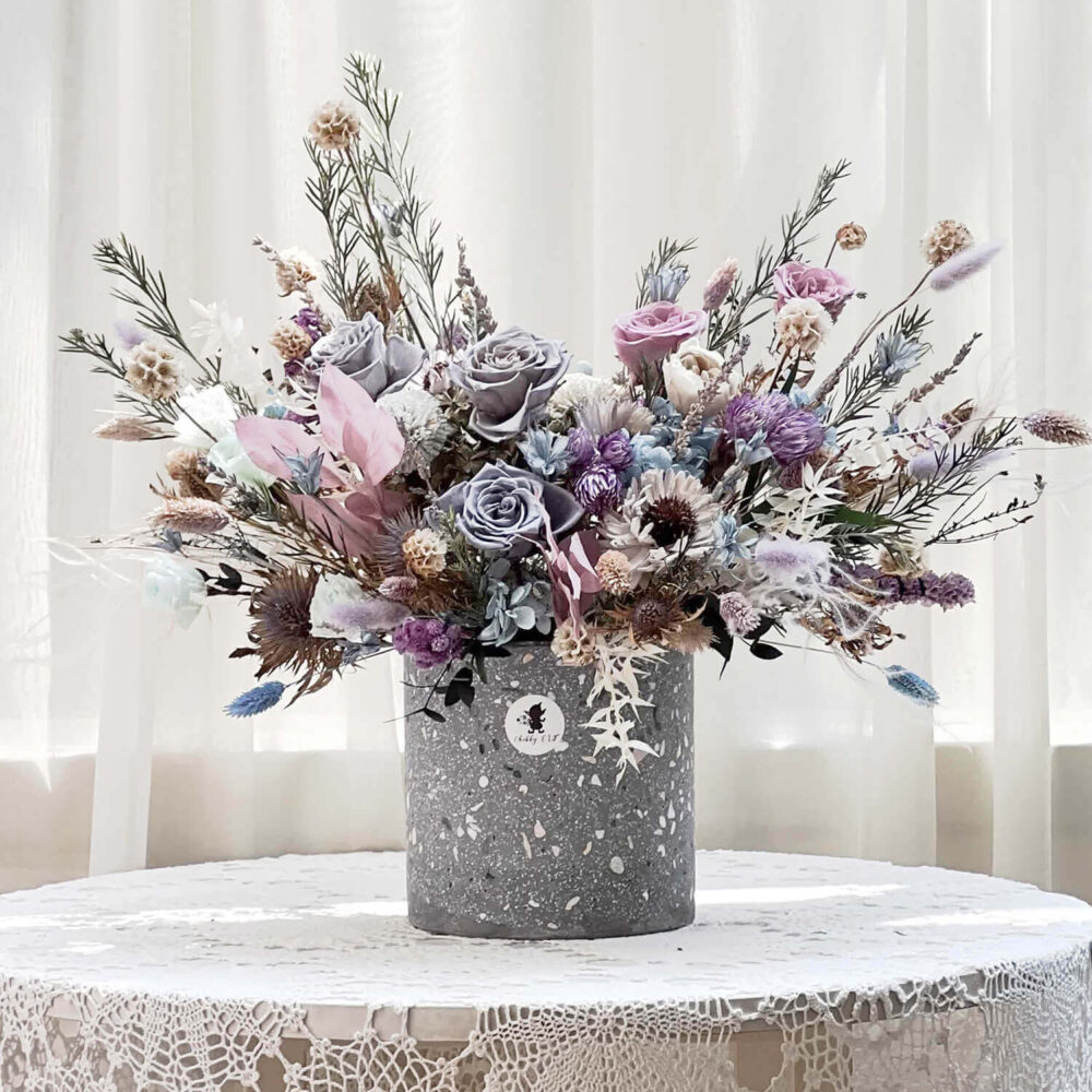 德勒斯登永生花盆花