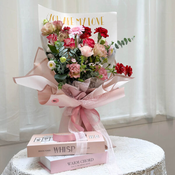 可愛女人 鮮花花束