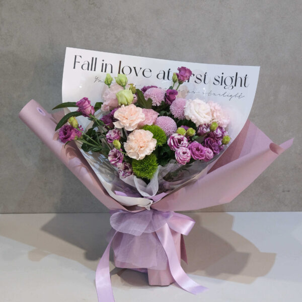 墬入愛河　鮮花花束