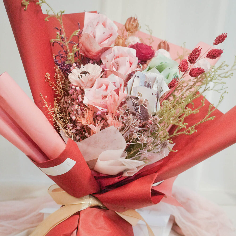 Love you 3000 有錢花花束